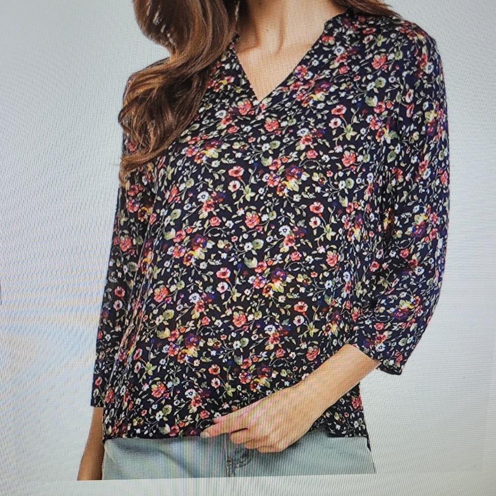 Floral long sleeve top